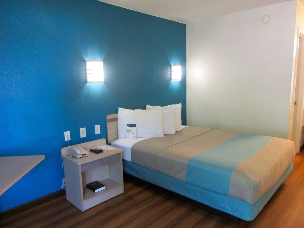 Motel 6 Huntsville - Madison Rom bilde
