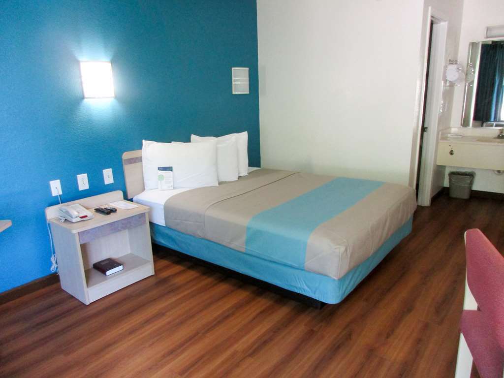 Motel 6 Huntsville - Madison Rom bilde